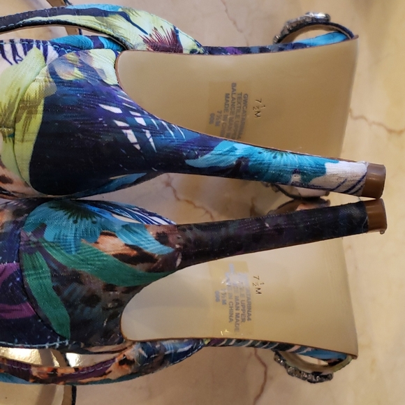 Guess Catarina4 open-toe ankle strap embellished heels, 7.5 - Picture 14 of 16